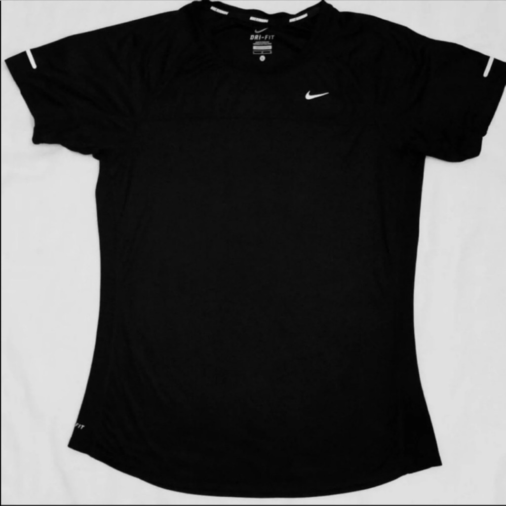 Nike Active Tops